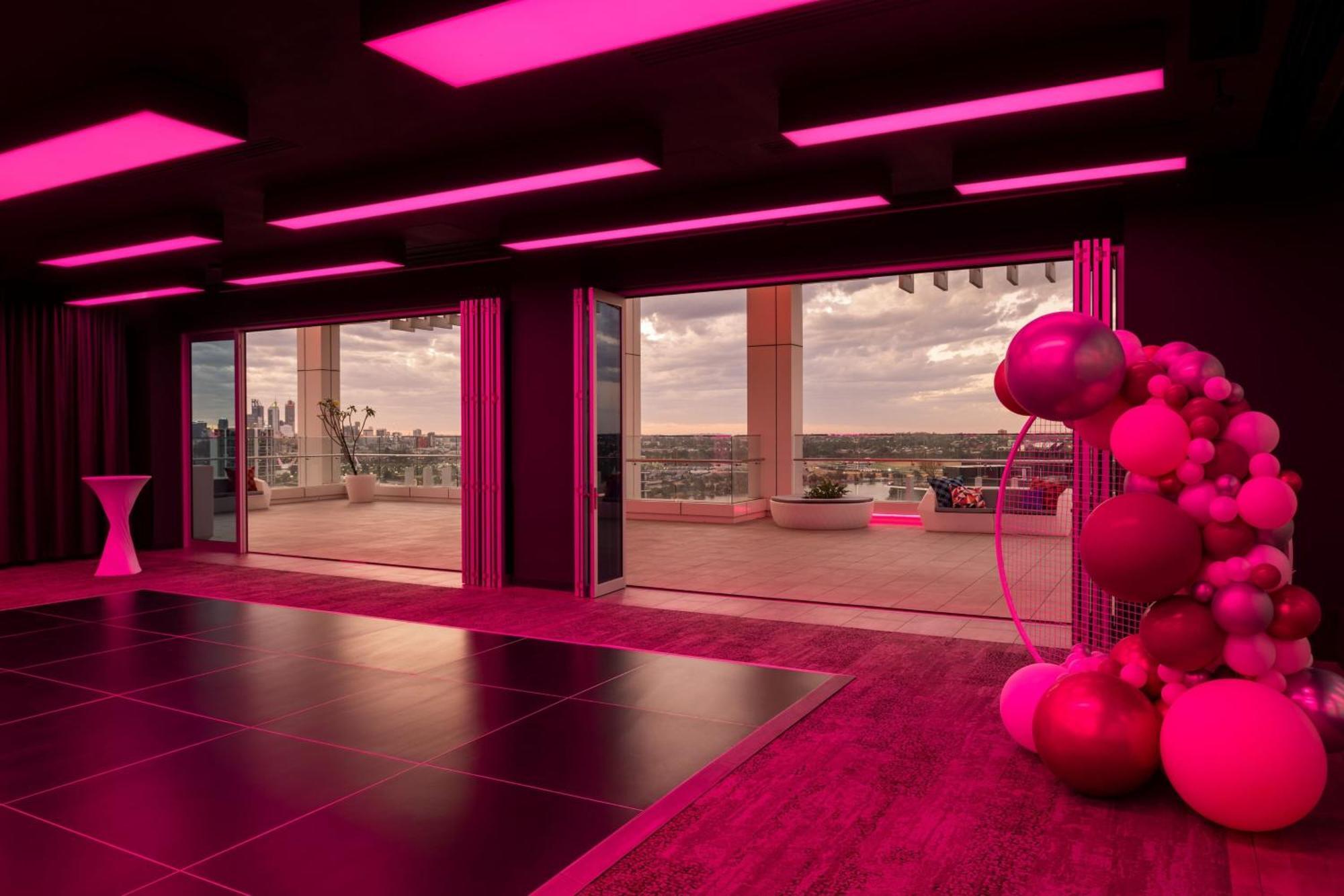 Aloft Perth Hotell Exteriör bild